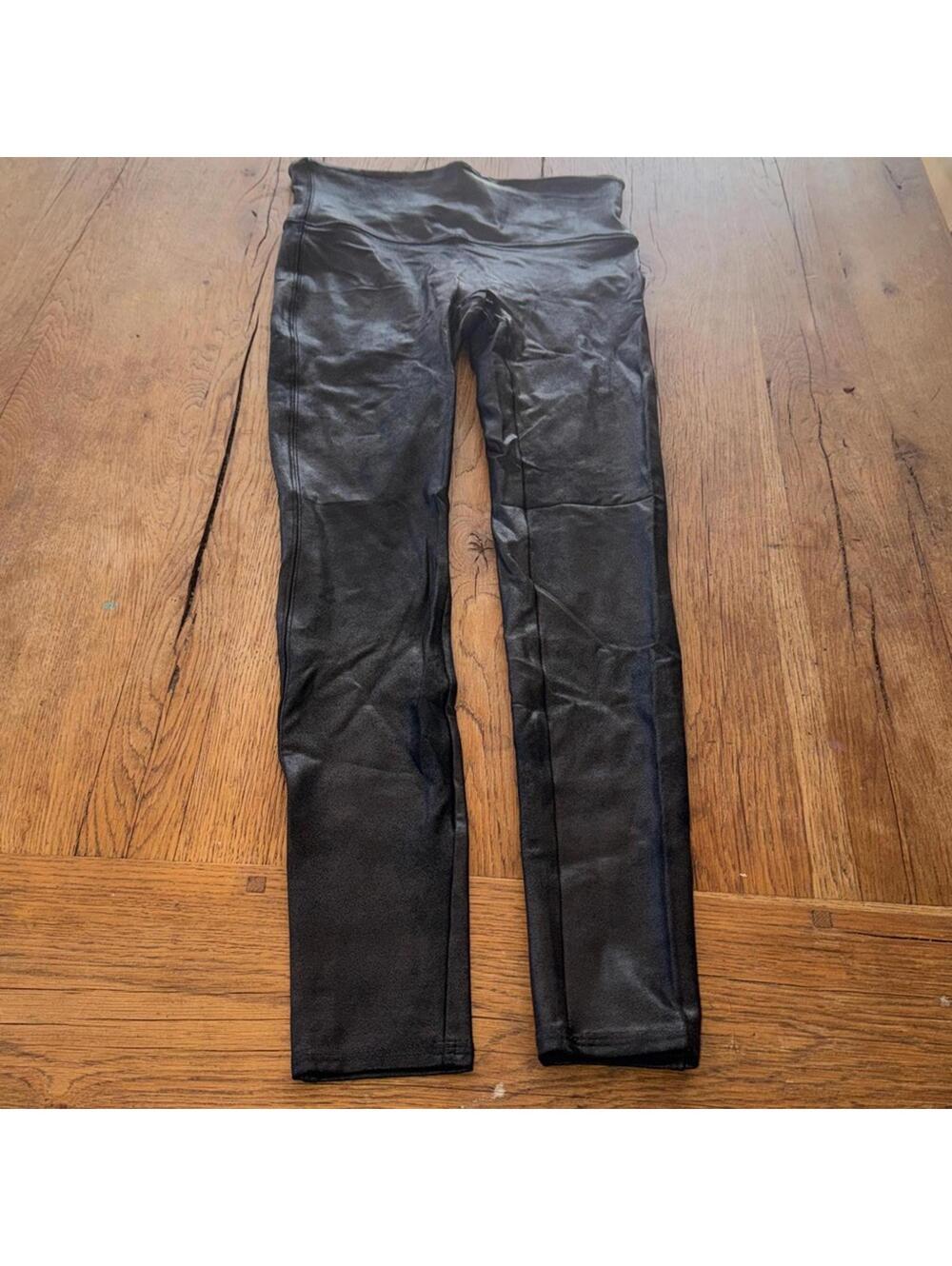 Spanx Shimmer Legging Size Medium